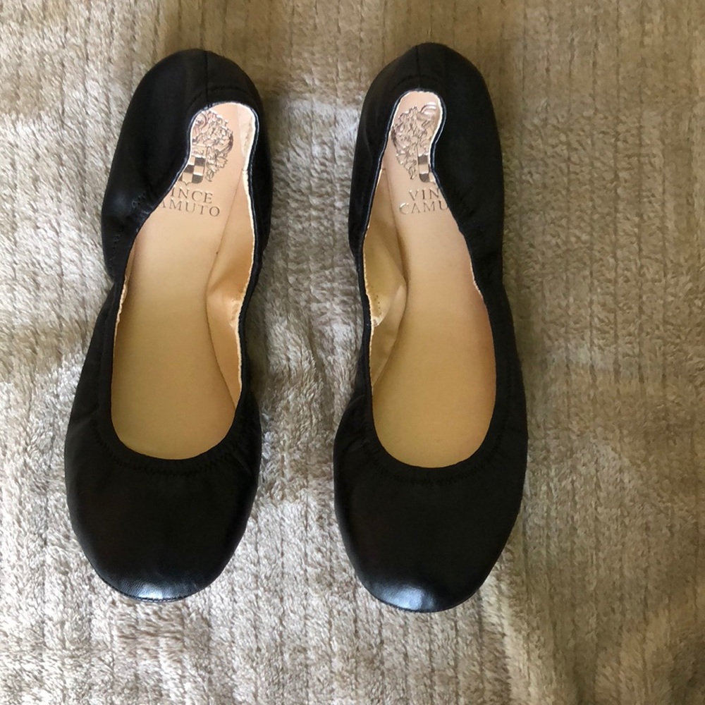 Vince Camuto Black Ballet Flats